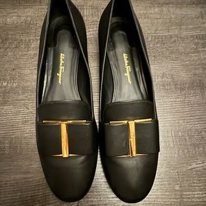 Salvatore Ferragamo - Women's Sarno Bow-embellished Black Loafer 11B